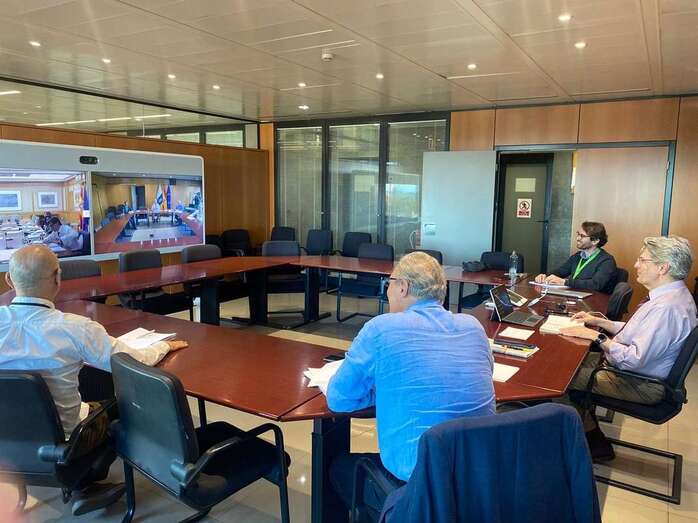 El consejero de Sanidad durante la reunión con el Ministerio de Sanidad (Foto TA)